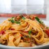 Paste tagliatelle cu midii de Marea Neagra